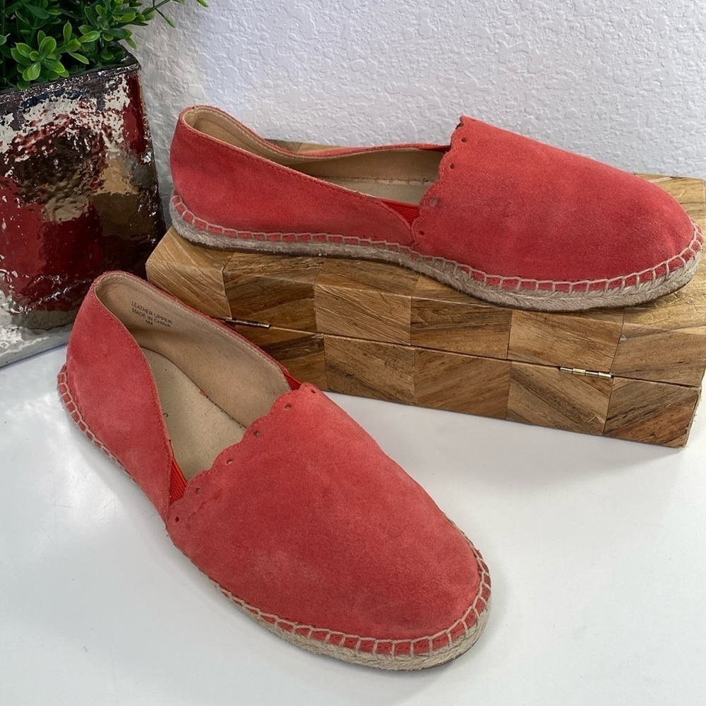 Talbots Izzy‎ Scalloped Suede Chic Red Espadrilles Size 9